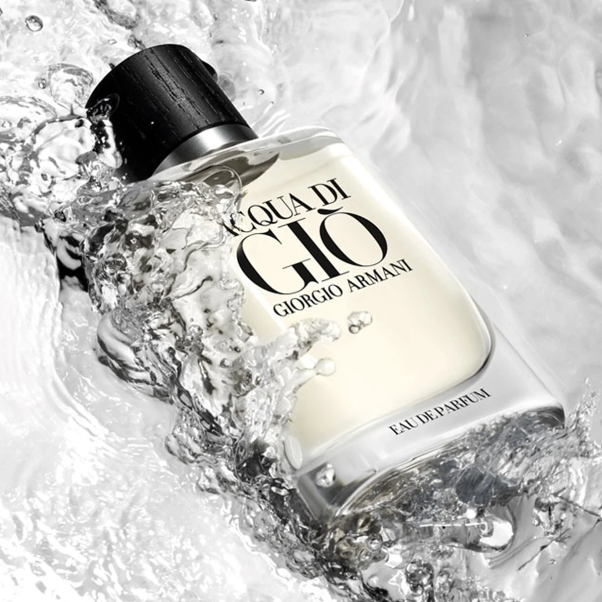 Acqua di Gio in water